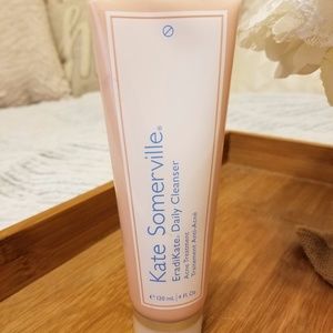 KATE SOMERVILLE EradiKate® Daily Cleanser
